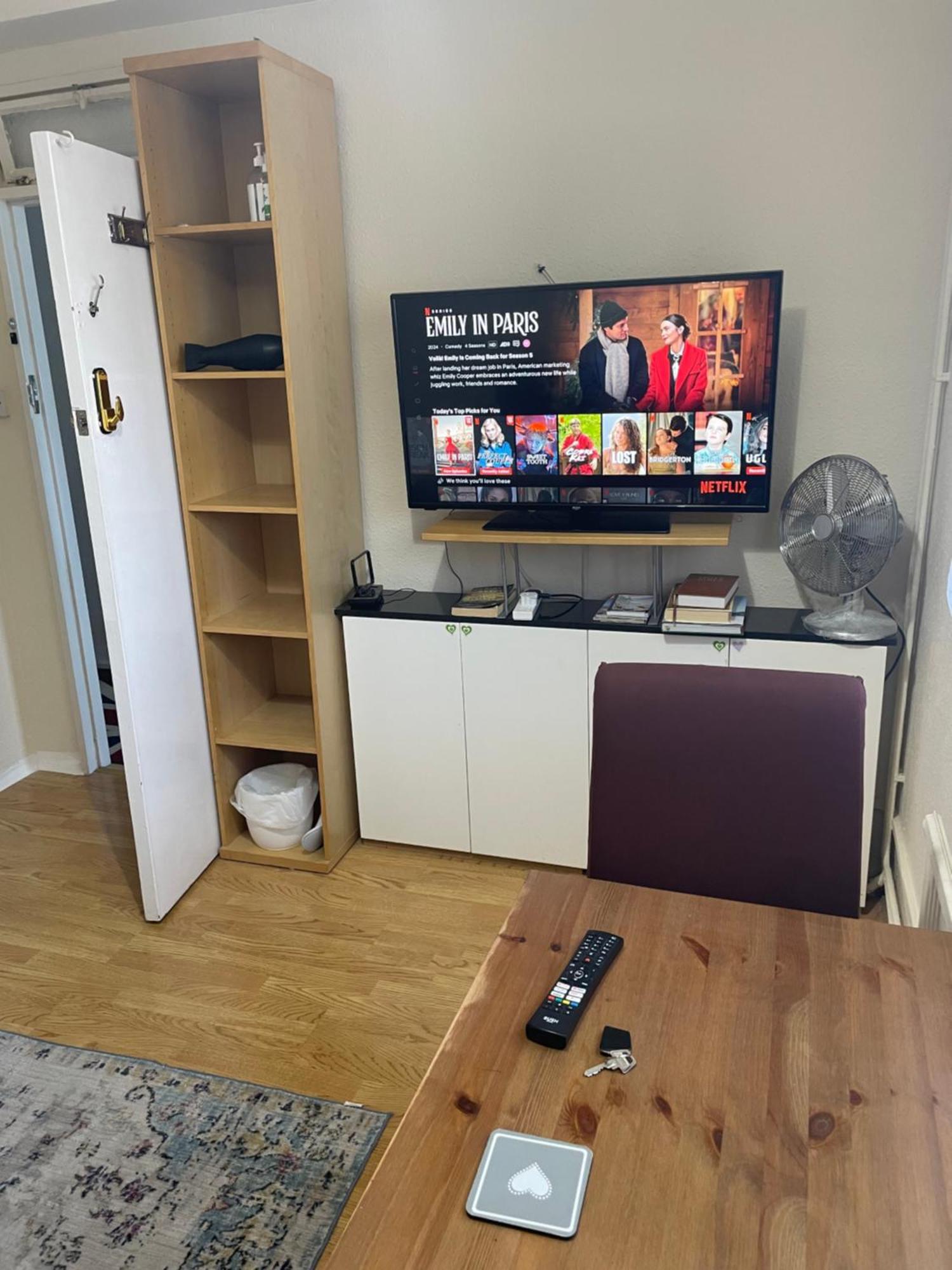 Single Room - Kings Cross, Female Only,, Guest Rooms London Kültér fotó